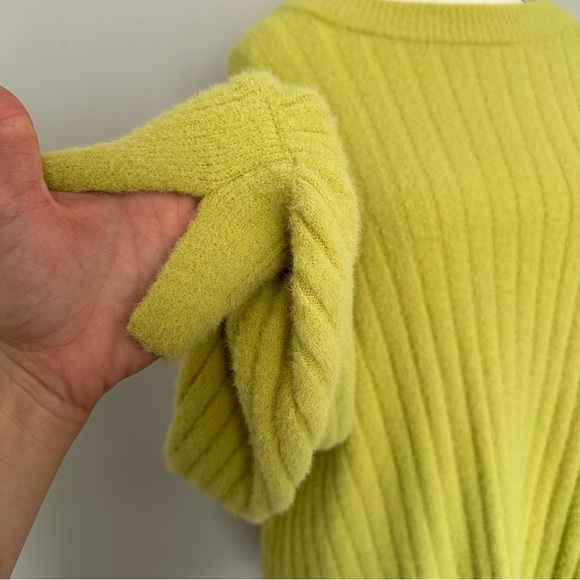 *AERIE* Super Soft Oversized Yellow Pullover XS - Picture 4 of 7